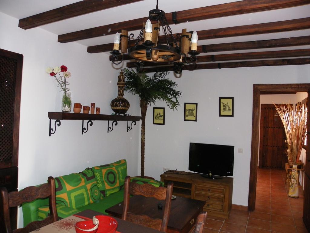 Apartamentos Fuente La Teja & Spa Los Llanos De Aridane Δωμάτιο φωτογραφία